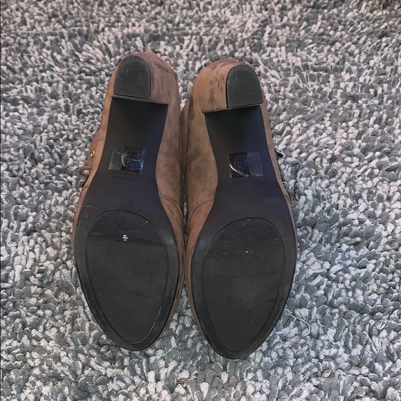 7.5 Fall Booties - Picture 3 of 3